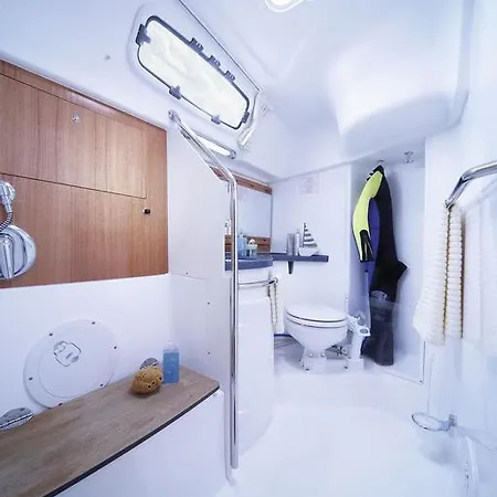 보트호텔 Boat In 스플리트