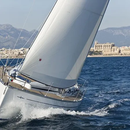 Boat In 보트호텔 스플리트